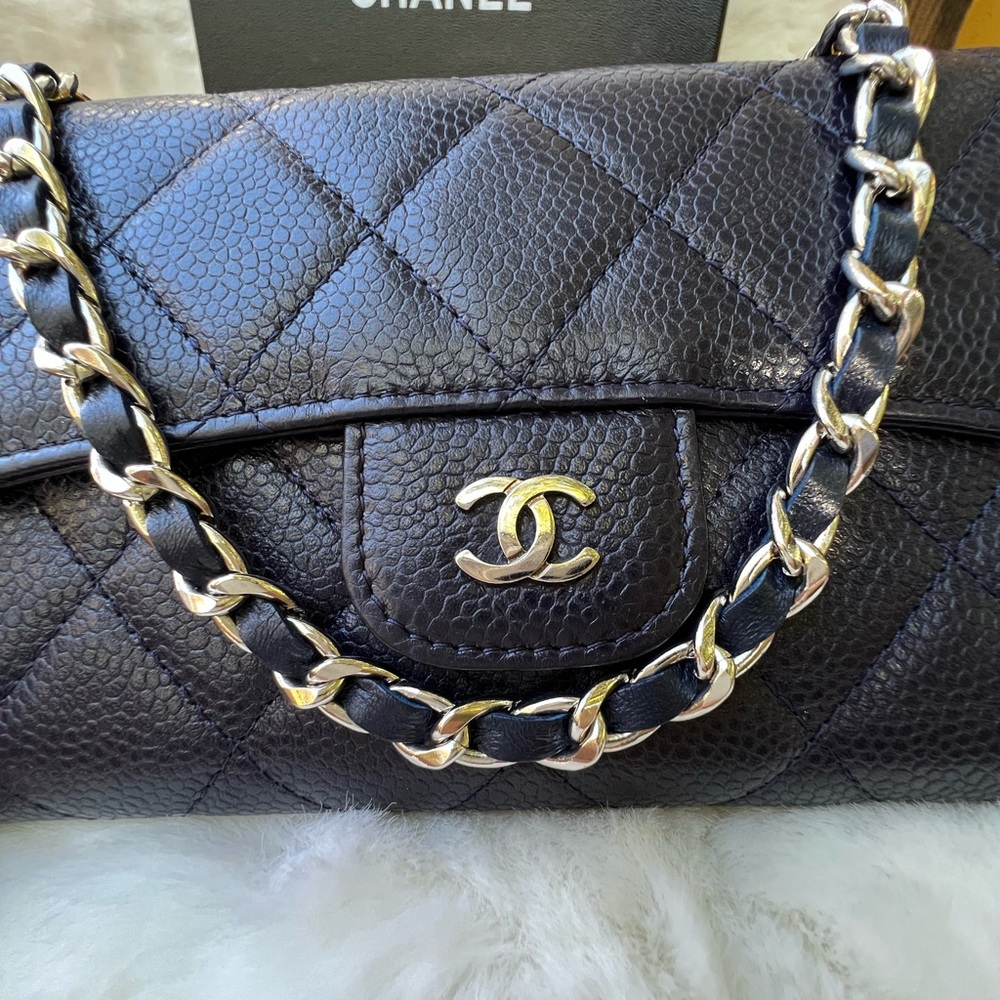 💙CHANEL CLASSIC FLAP WALLET WOC 💙 - Picture 11 of 17